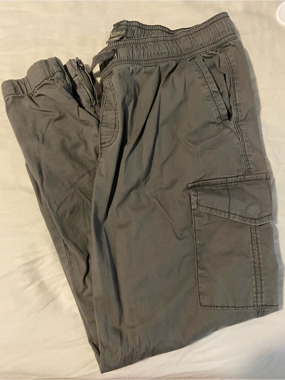 Cabela’s Natural Brand Gray Cargo Jogger Pants - Comfortable Everyday Wear